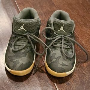 Toddler size 9 Jordans
